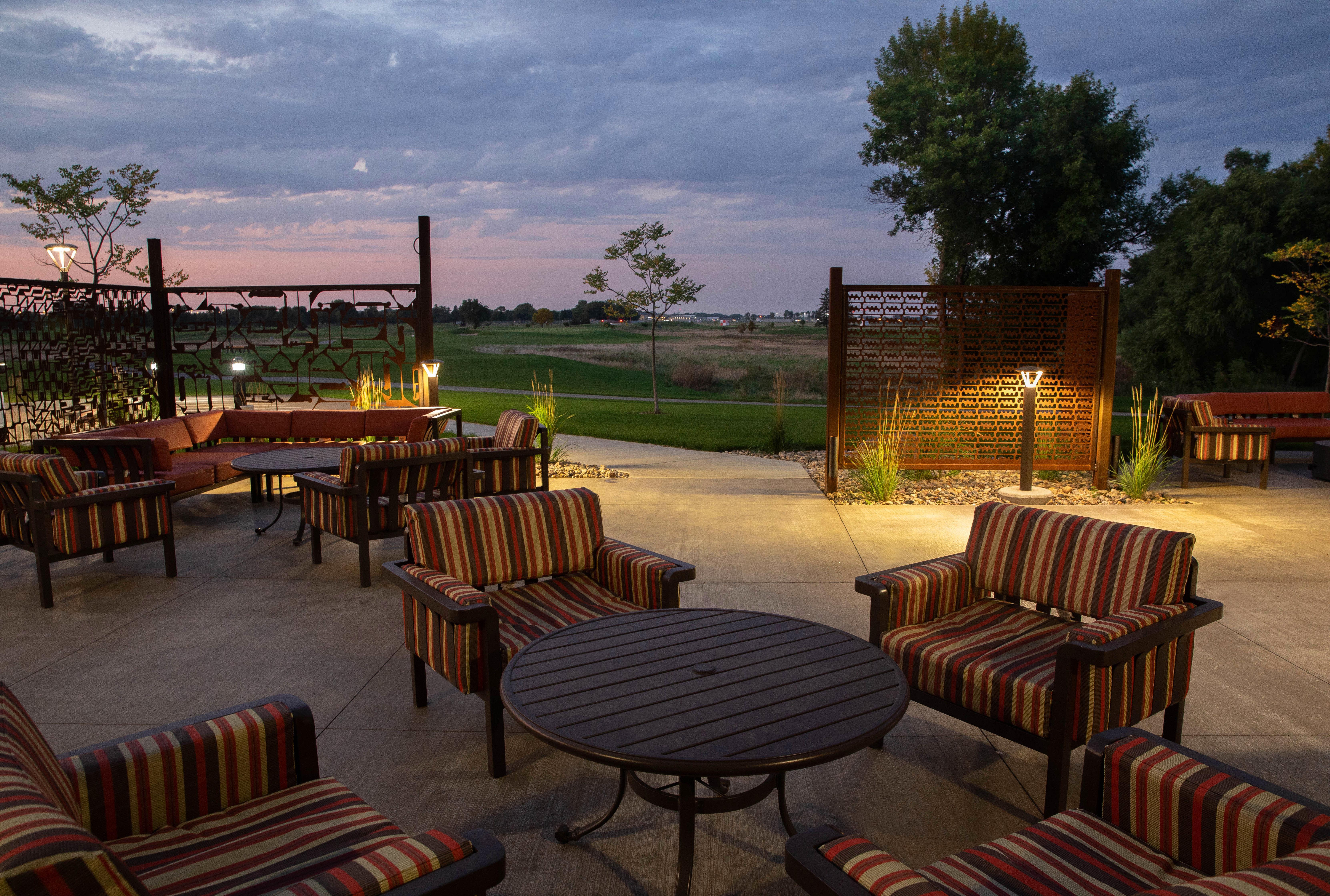 Holiday Inn & Suites Sioux Falls - Airport By Ihg מראה חיצוני תמונה
