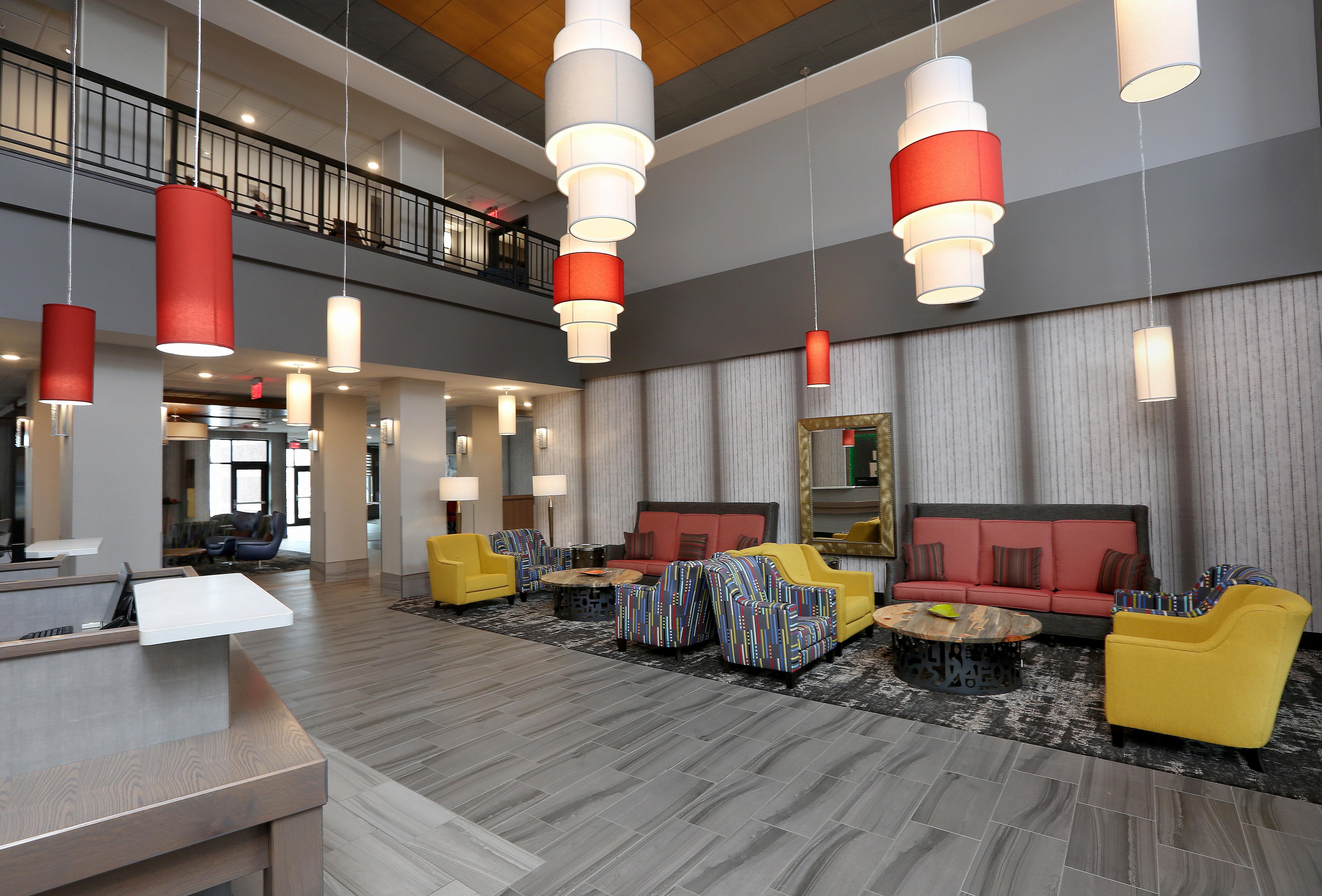 Holiday Inn & Suites Sioux Falls - Airport By Ihg מראה חיצוני תמונה